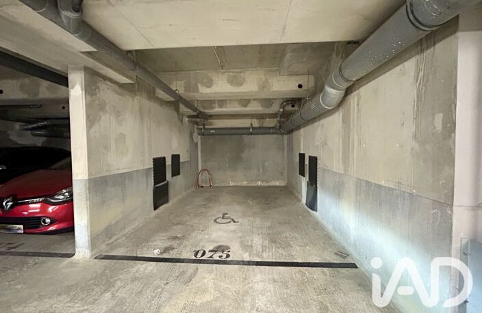 Vente Parking 17 m&sup2; — photo 2