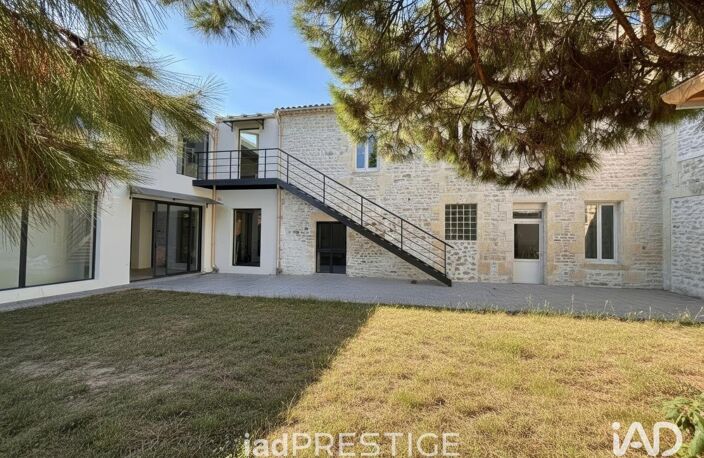 Vente Maison/villa 7 pièces — photo 2