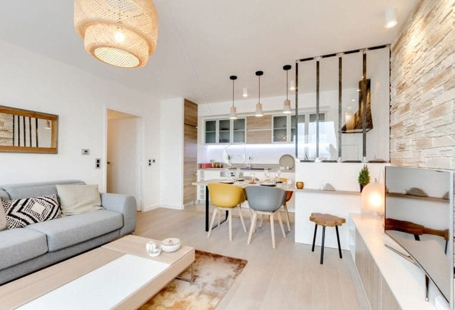 APPARTEMENT T2 - 45M² - SAINT GRATIEN A SEULEMENT 600M DE LA GARE — photo 1