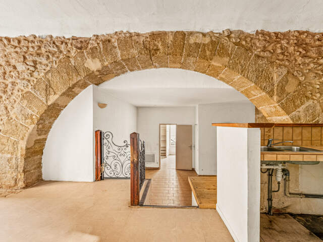Type 2 - 46.50m2 - Grande cave accessible par l'appartement — photo du bien
