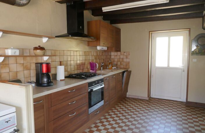 Vente maison 2 pièces 52 m² Coulonges-les-Hérolles (86290) — photo 2