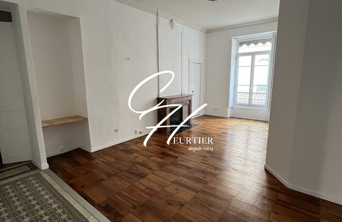 GRENOBLE - APPARTEMENT T3 - IDEALEMENT SITUE — photo 2