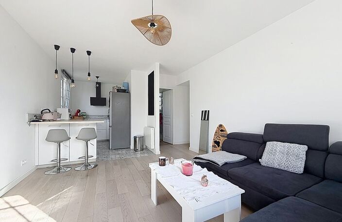 Un T3 lumineux avec jardin privatif et garage — photo 3