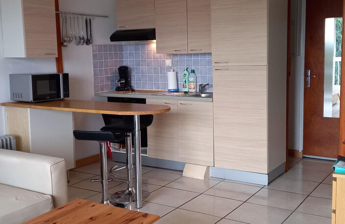 Studio Meublé Parc Olbius riquier — photo 2