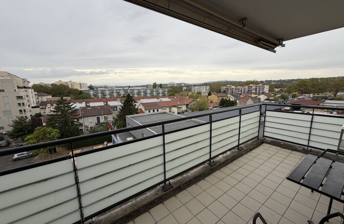 Villeurbanne   Appartement meublé de 79 m2, 3 chambres, balc — photo 5