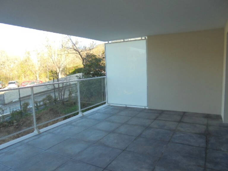 Résidence 164 CAMOINS - T2 de 41.39m² avec terrasse et box fermé en sous-sol — photo 1