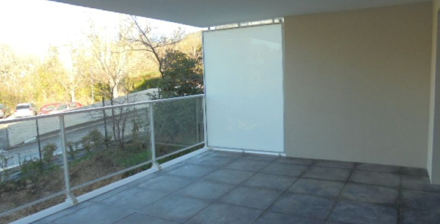 Résidence 164 CAMOINS - T2 de 41.39m² avec terrasse et box fermé en sous-sol — photo 1