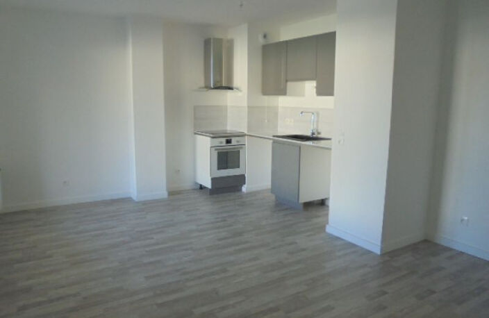 Résidence 164 CAMOINS - T2 de 41.39m² avec terrasse et box fermé en sous-sol — photo 3