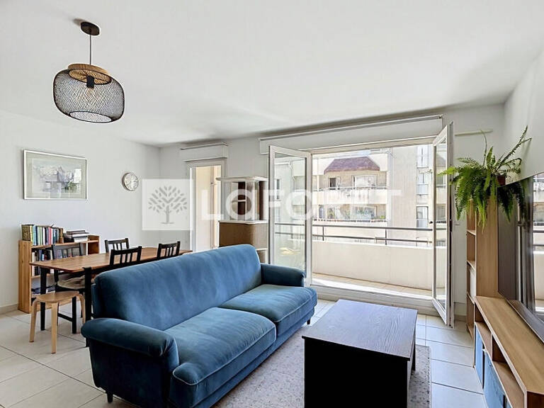 T3 de 65 m² - terrasse - double garage - Calme - Rouet Marseille 8e — photo 1
