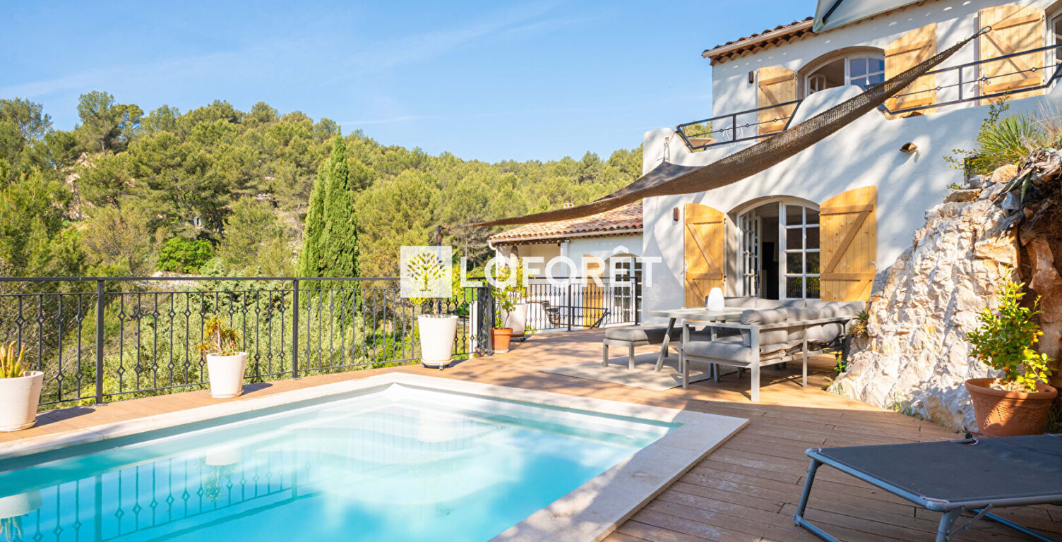 Maison Familiale CARNOUX, Secteur LES BARLES NORD, PISCINE — photo 1