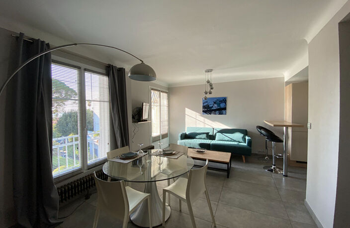 Nice -  Bas Cimiez Vue mer — photo 2
