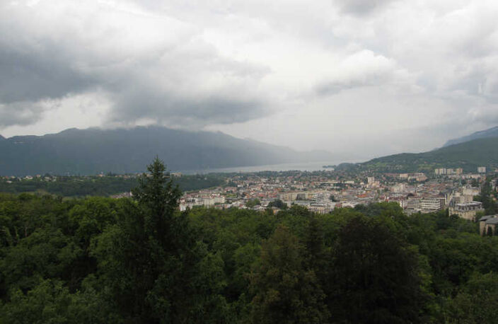APPARTEMENT RENOVE AIX LES BAINS - 2 pièces - 40.05 m² — photo 4