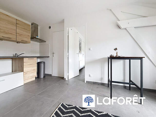 T2 à Bourgoin-Jallieu en hyper centre, — photo du bien