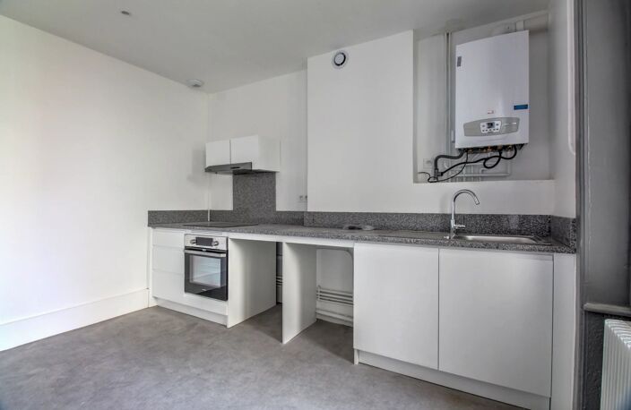 Appartement T3 avec balcon et place de stationnement — photo 2