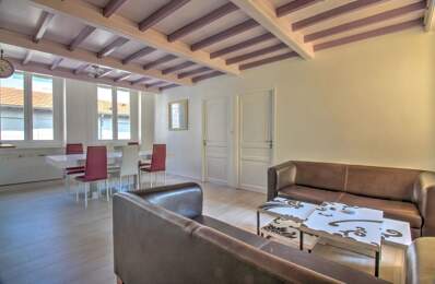 Appartement T3 meublé de 72,84m² — photo du bien