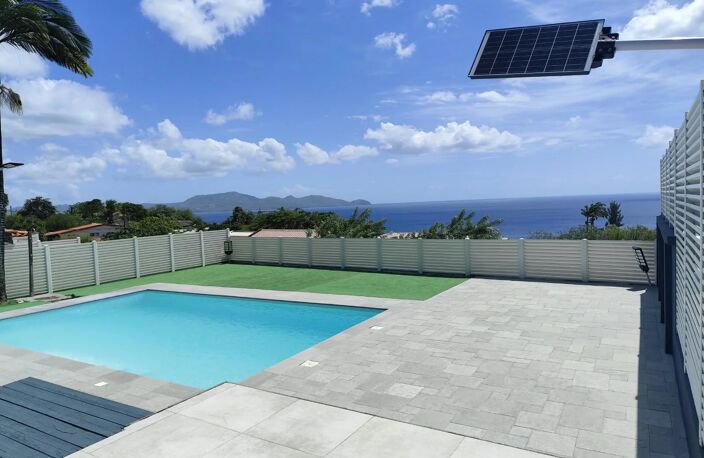 VILLA 4 CHAMBRES AVEC PISCINE  ET VUE MER– SCHOELCHER — photo 2