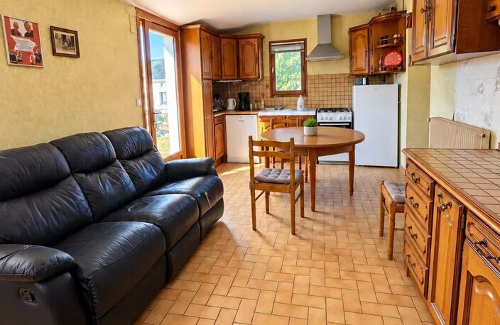Maison - 3 chambres avec jardin – SAINT-AIGNAN-SUR-ROË — photo 2