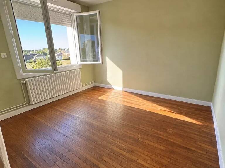 Maison - 3 chambres avec jardin – SAINT-AIGNAN-SUR-ROË — photo 1