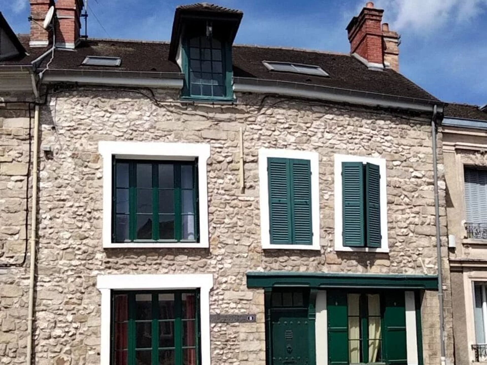 Maison 7 pièces 225 m² · à Moret-Loing-Et-Orvanne · 225 m² · 399 000 €