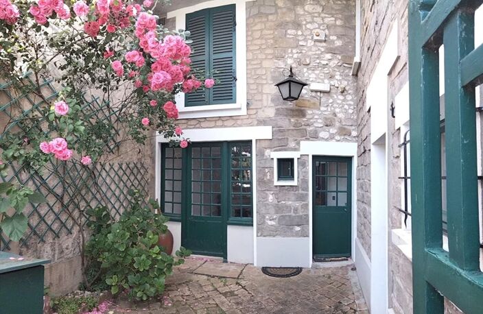 Maison familiale de 7 pièces avec 4 chambres en plein centre ville de Moret Sur Loing — photo 2