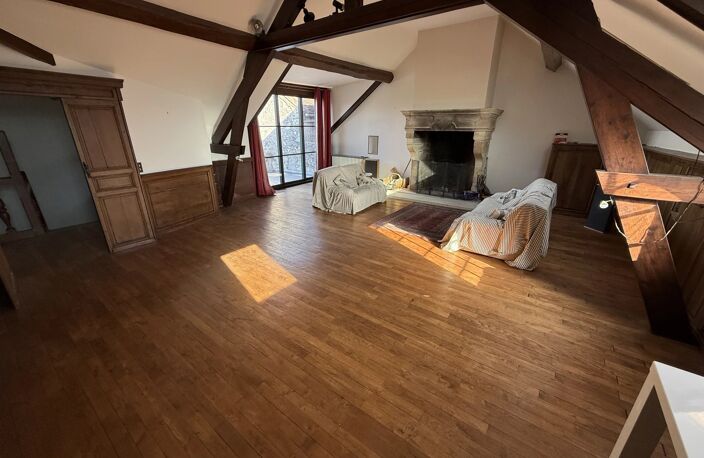 Maison familiale de 7 pièces avec 4 chambres en plein centre ville de Moret Sur Loing — photo 4