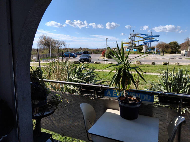 STUDIO EN 1ERE LIGNE REFAIT A NEUF — photo 1