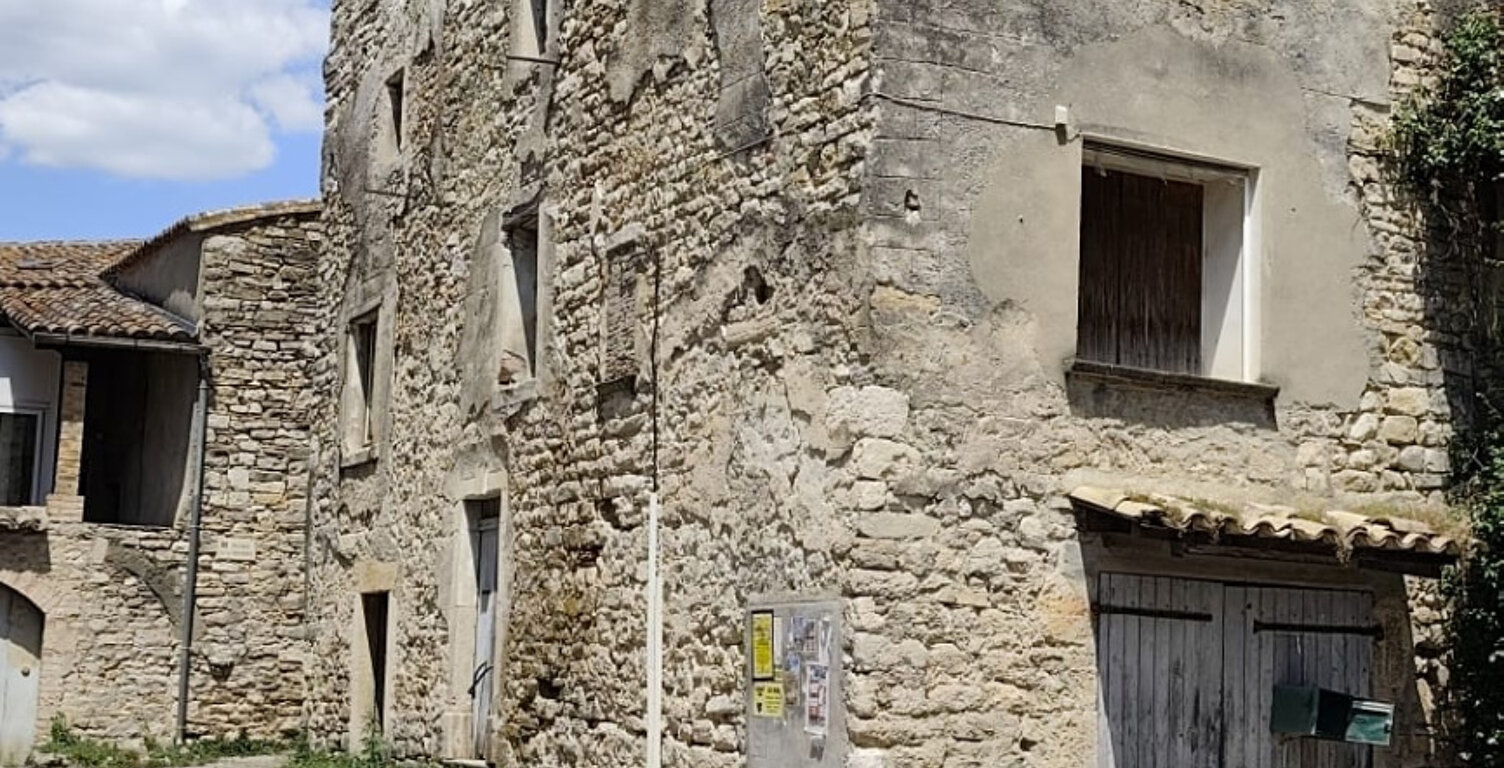 Maison de village à rénover — photo 1