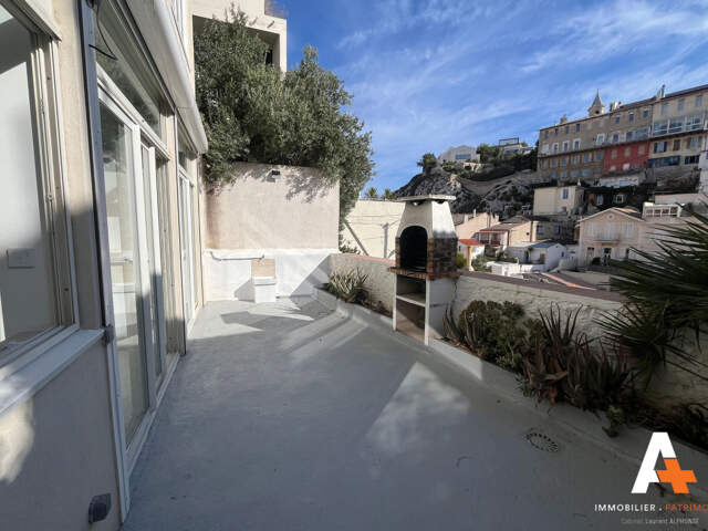 Location Vallon des Auffes : Type 3 non meublé 75m2 avec terrasse de 28m2 — photo du bien