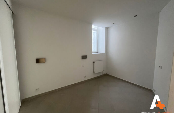 Location Vallon des Auffes : Type 3 non meublé 75m2 avec terrasse de 28m2 — photo 5