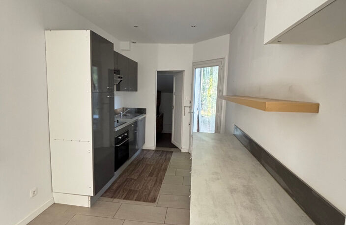 Location Maison Marseille 9ème — photo 3