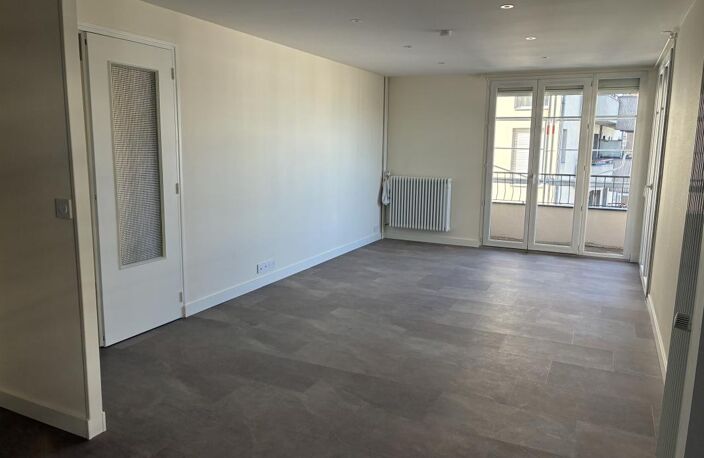 LOCATION T3 RODEZ SANS FRAIS D'AGENCE — photo 2