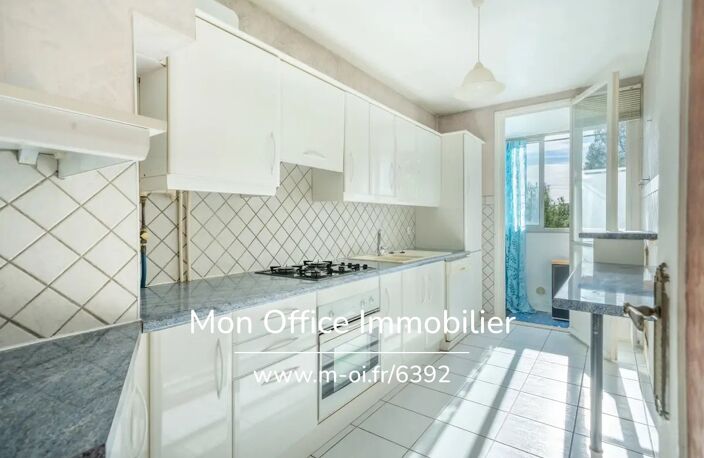 Référence : 6392-MCO - Appartement 4 pièces dernier étage dans une résidence fermée et sécurisée — photo 3