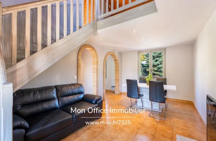 Référence : 7325-MTE - Duplex de type 4 de 100 m² - deux balcons- centre ville — photo 4