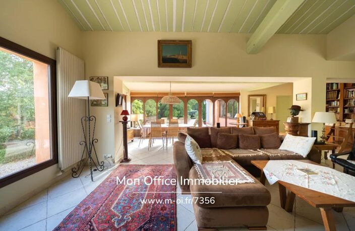 Référence : 7356-MAC - Maison 7 pièces avec piscine, dépendance et garage — photo 4