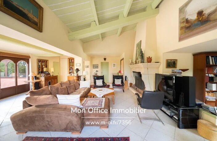 Référence : 7356-MAC - Maison 7 pièces avec piscine, dépendance et garage — photo 5