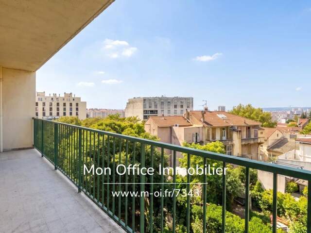 Référence : 7343-RVF. - Appartement T2 - Terrasse et Parking — photo du bien