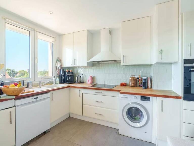 Référence : 7330-NZW - Appartement 4 pièces - balcons, dernier étage, vue dégagée — photo 1