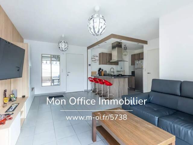 Référence : 7360-RVF - Appartement T3 avec Terrasse - Résidence Récente - La Viste — photo du bien
