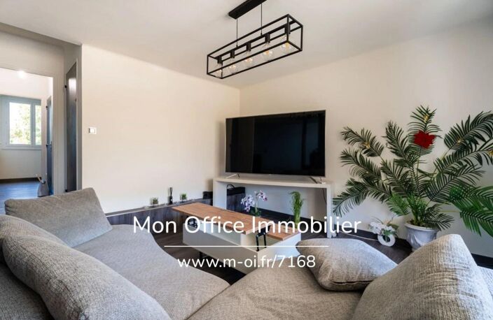 Référence : 7168-GBE. - Appartement 4 pièces avec balcons, cave et  ascenseur — photo 2