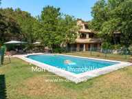 Référence : 7207-NGU - Maison 10 pièces - 8 chambres - Jacuzzi, Piscine, Salle de Cinema - Village à pied — photo 3