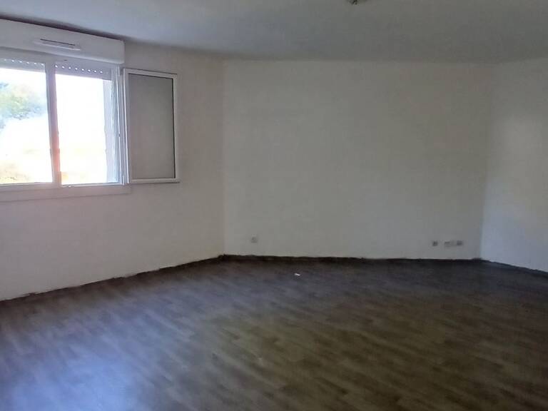 En exclusivité T4 de 80m² avec terrasse de 6m² dans copropriété entièrement réhabilité — photo 1