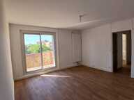 E3032M395L Rare à la vente un beauT4 de 82m2 sans ascenseur , vue dégagée au cœur du Jas de Bouffan — photo 2