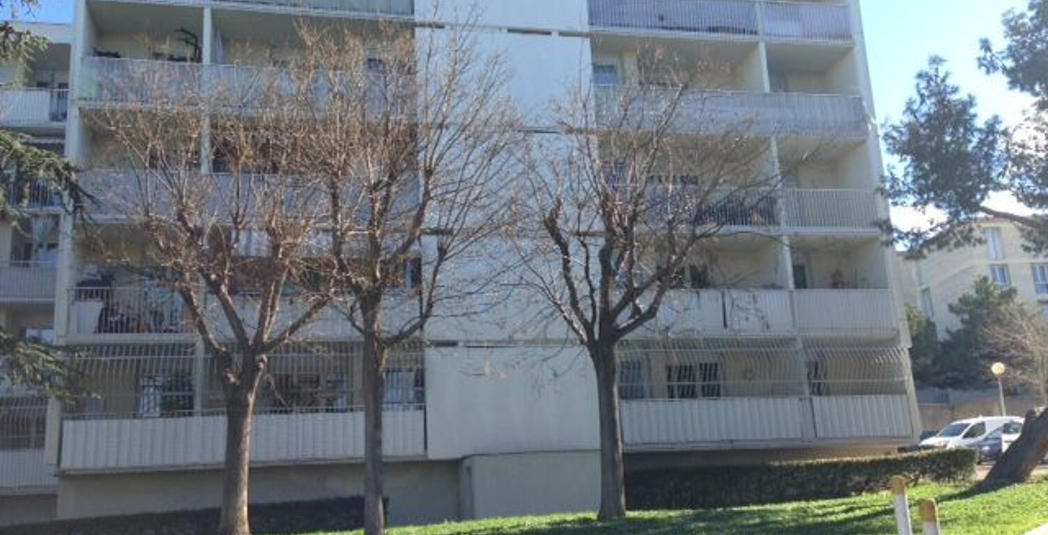 E03750049L - Vente Type 4 MARSEILLE 11EME — photo 1