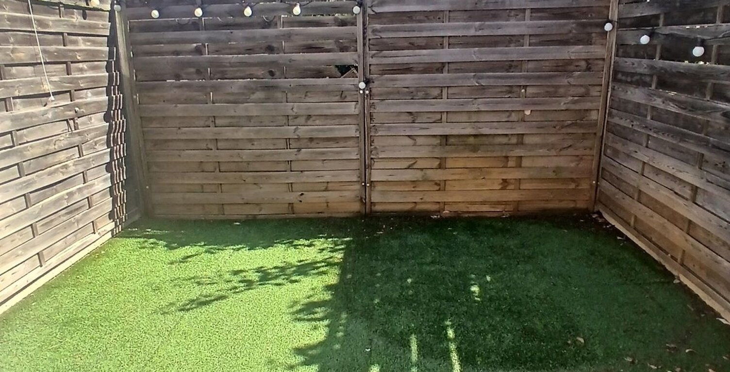 E00610030L Spacieux T2 de 55 m² avec bacon et terrasse de 12m² en 2ième et dernier étage — photo 1