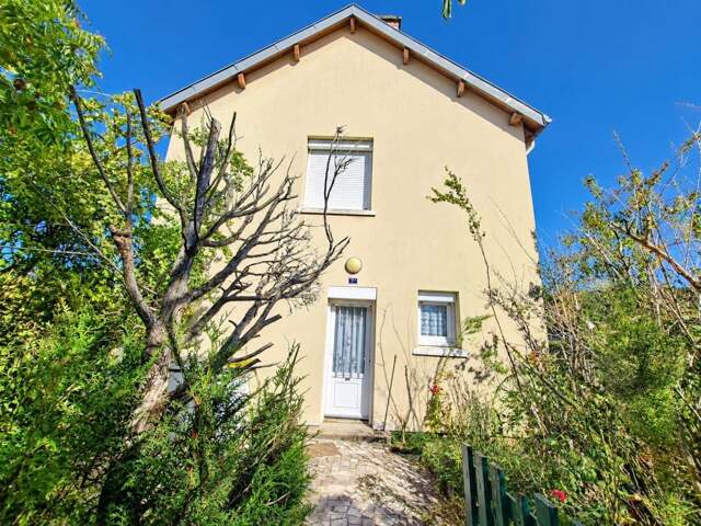 MAISON MITOYENNE 3 PIÈCES - 47,70 M² AVEC JARDIN DE 265 M² À LE CREUSOT — photo du bien