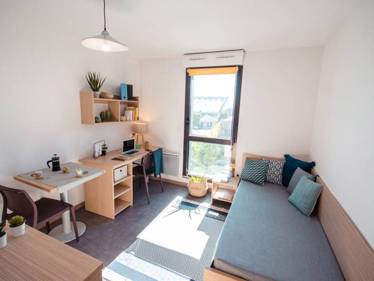 A LOUER - STUDIO 18m² CAMPUS VALENCE BRIFFAUT — photo 1