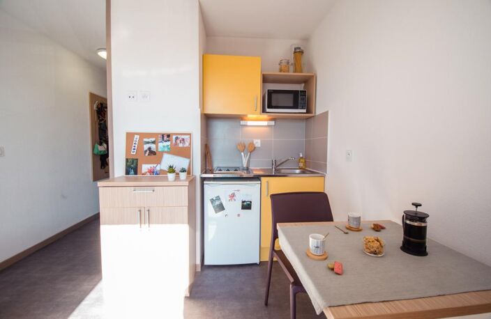 A LOUER - STUDIO 18m² CAMPUS VALENCE BRIFFAUT — photo 2