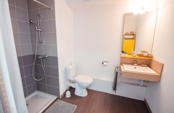 A LOUER - STUDIO 18m² CAMPUS VALENCE BRIFFAUT — photo 3