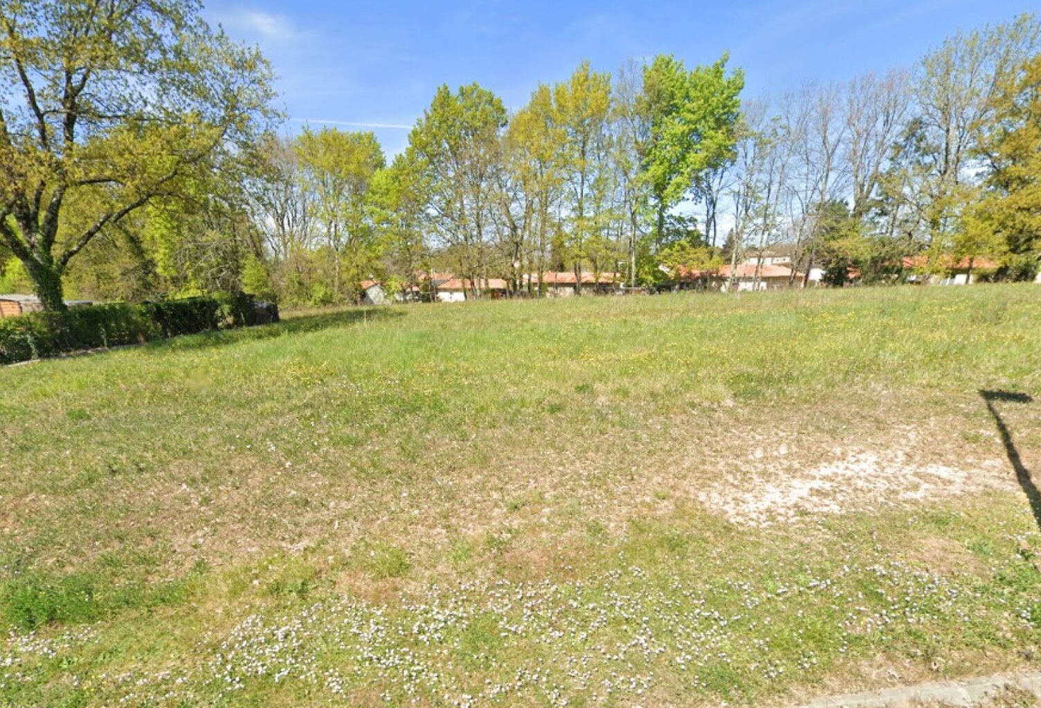 Terrain à bâtir à Creysse (24100) — photo 1