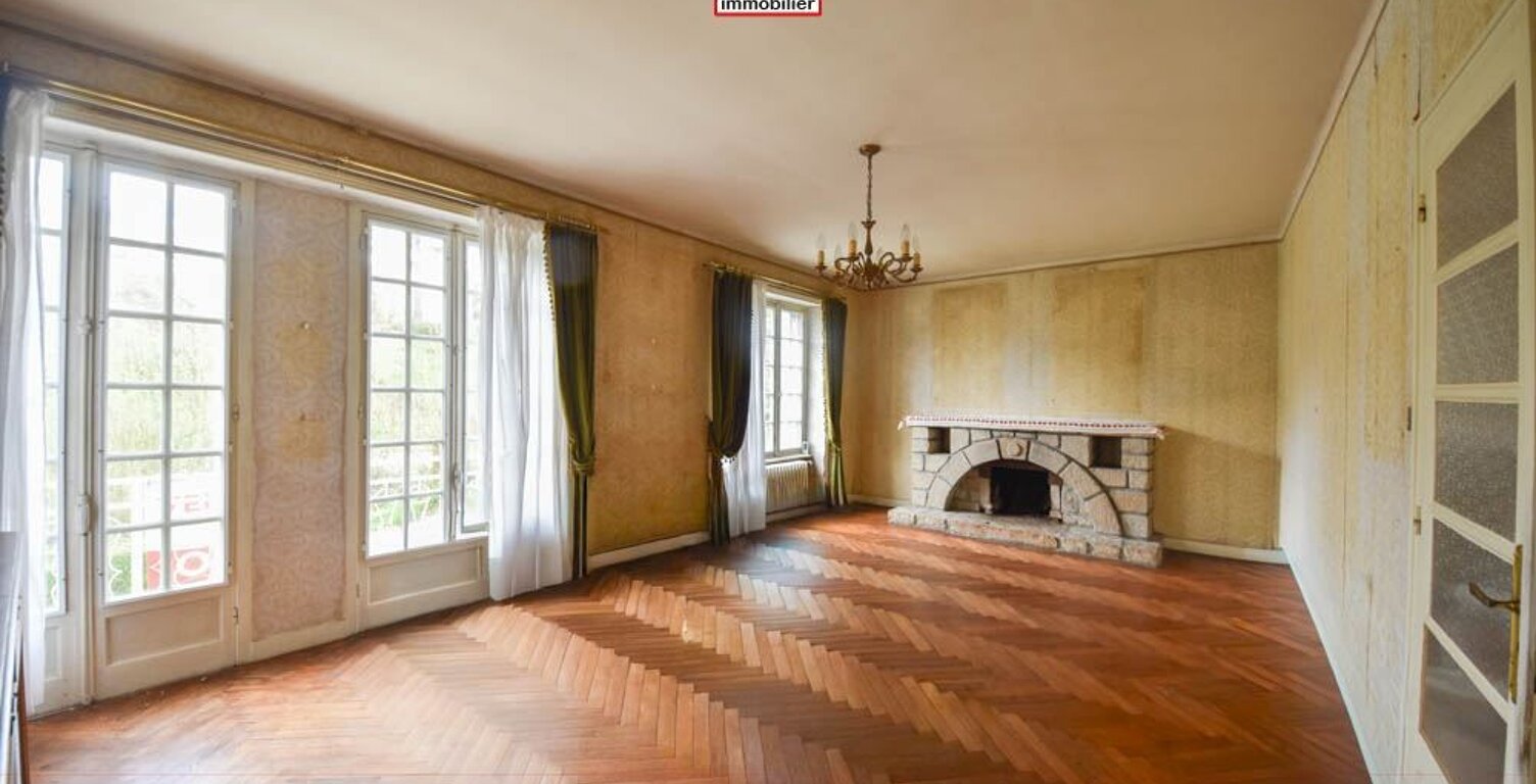 FINISTERE - Spézet (29540) - A VENDRE - MAISON DE 170M² - JARDIN  CLOS DE 871M² ET UNE PARTIE BOISEE DE 1 HECTARE - 4 CHAMBRES - GARAGE - GRENIER AMENAGEABLE - DEPENDANCE  A RENOVER DE 100M² — photo 1